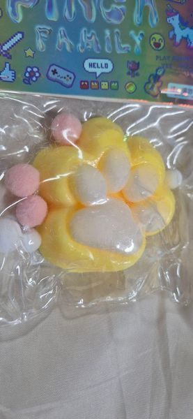 Дитяча іграшка лапка котика слайм Funtoy сквіш міні таба лапка антистрес 7.5 см CT2410-1 фото