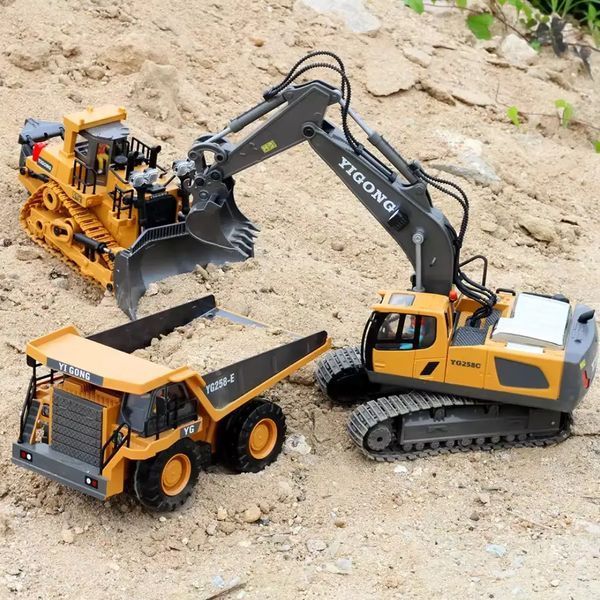 Екскаватор на радіокеруванні Yigong 1:20 з металевим ковшем жовтий Yigong 1:20 фото